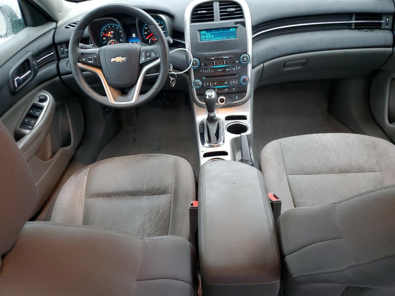 2014 Chevrolet Malibu - Image 8