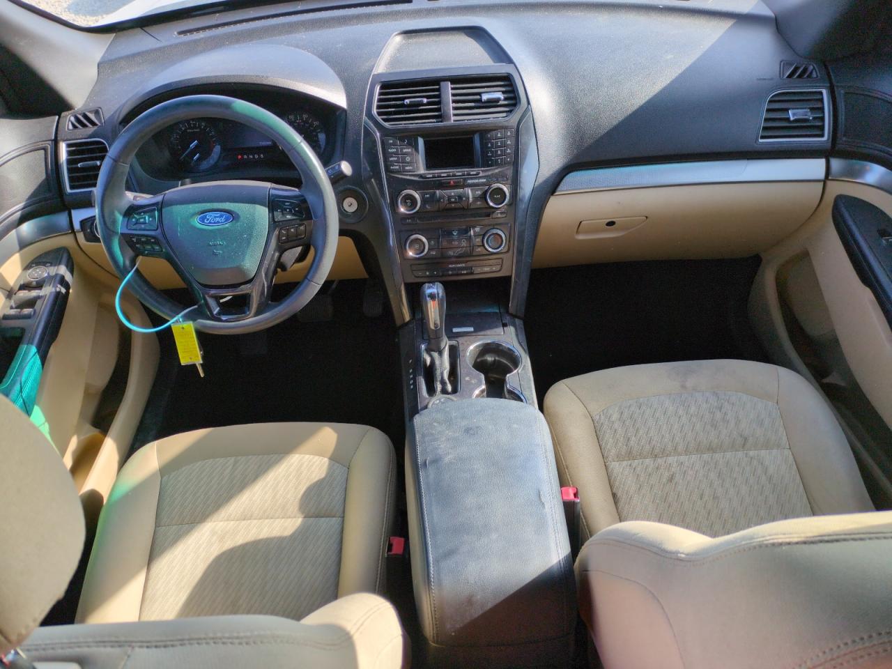 2016 Ford Explorer - Image 8