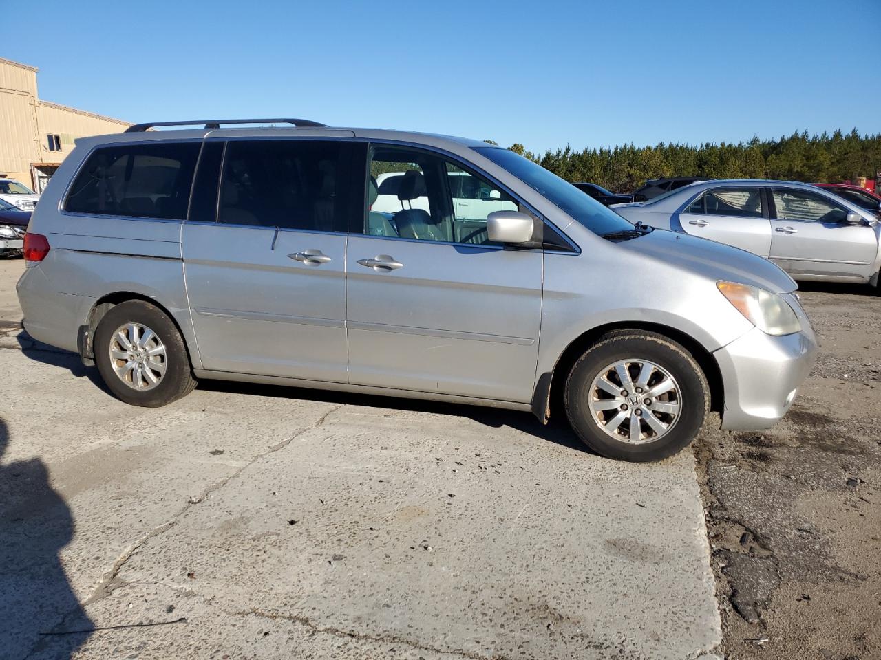 2008 Honda Odyssey - Image 4