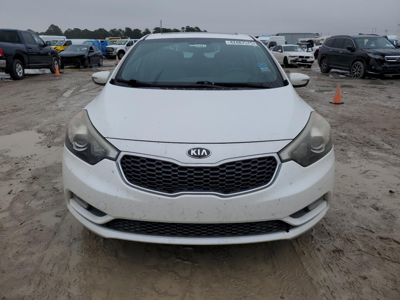 2016 Kia Forte - Image 5