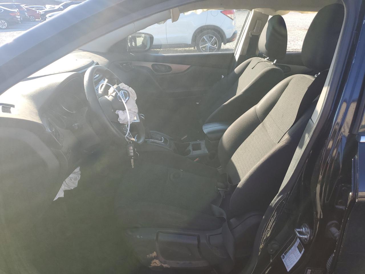 2021 Nissan Rogue - Image 7
