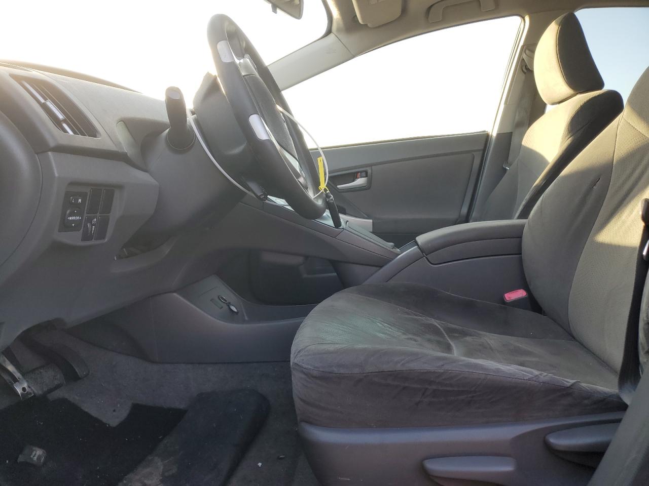 2011 Toyota Prius - Image 7