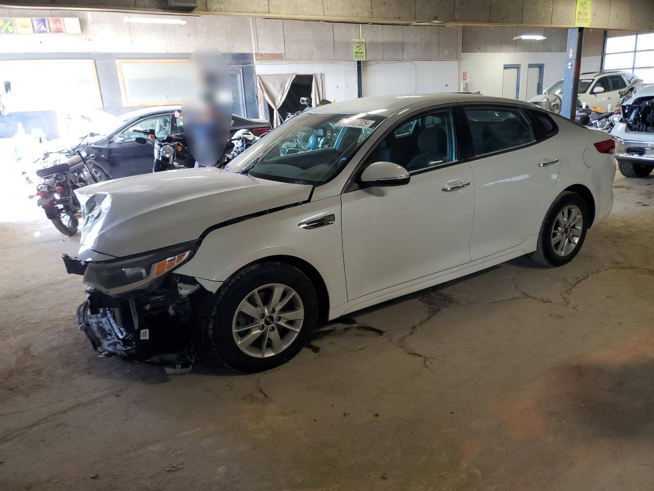2018 Kia Optima - Image 1