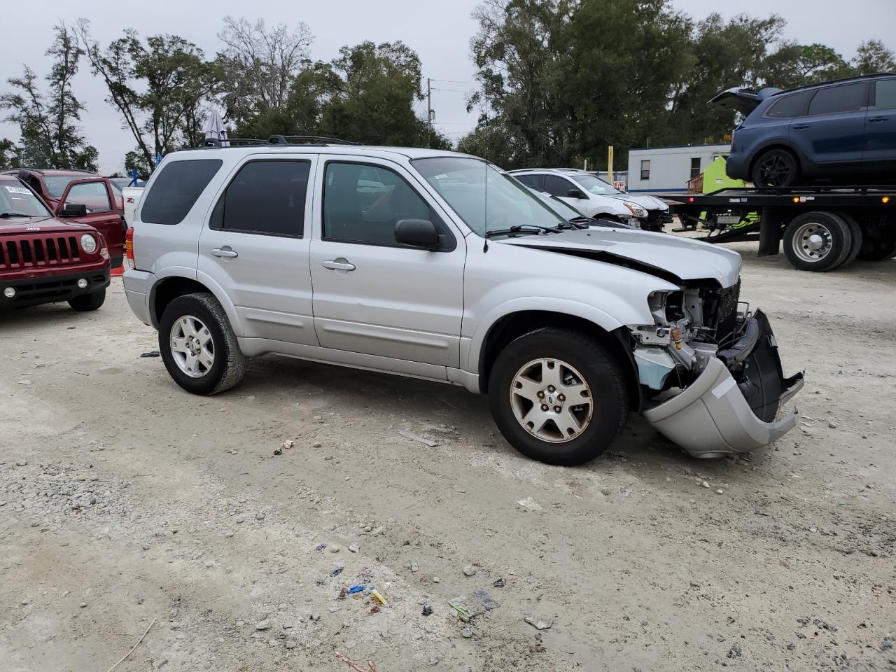 2006 Ford Escape - Image 4