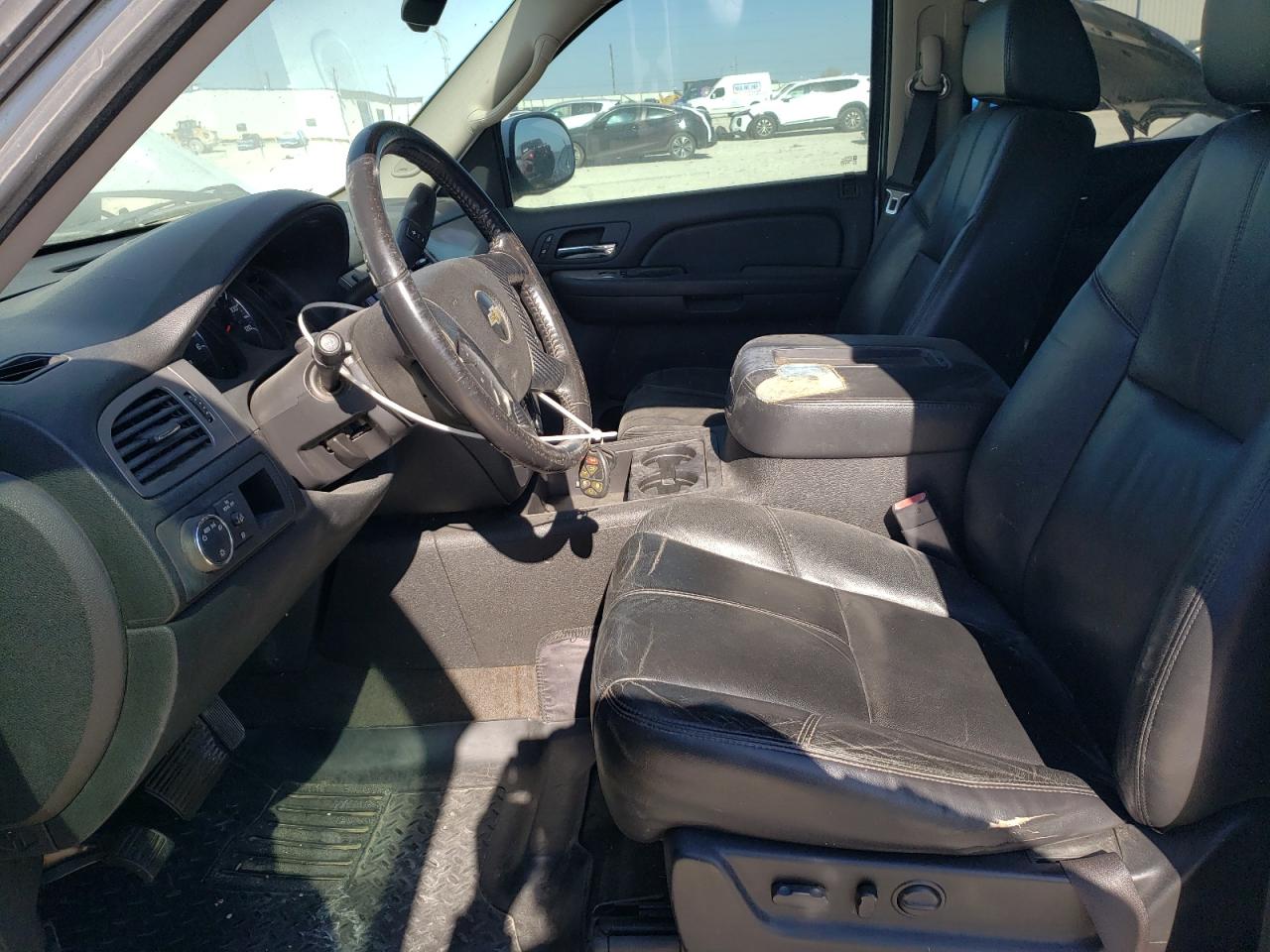 2009 Chevrolet Tahoe - Image 7