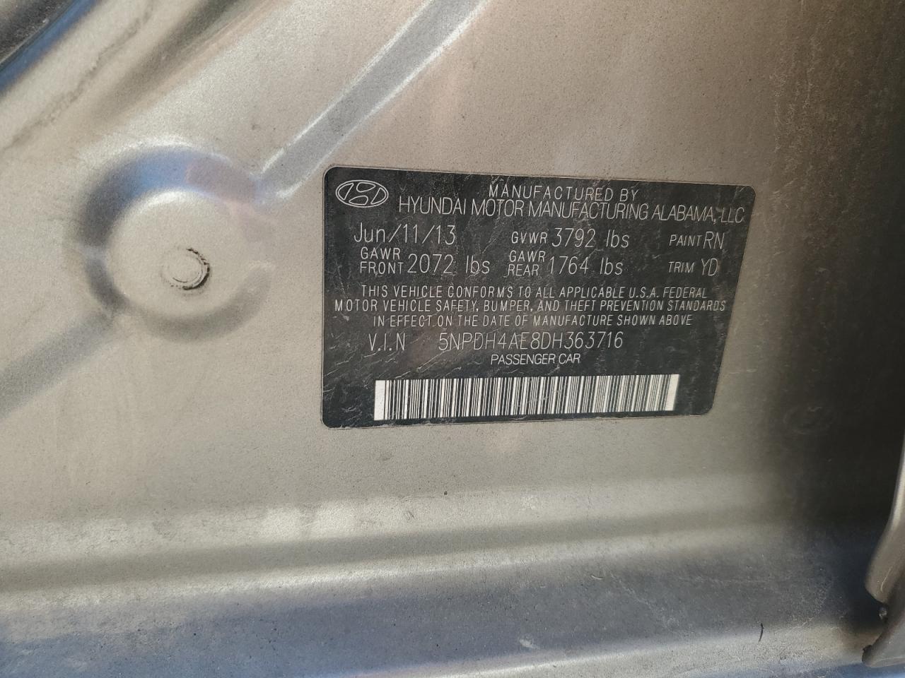 2013 Hyundai Elantra - Image 12