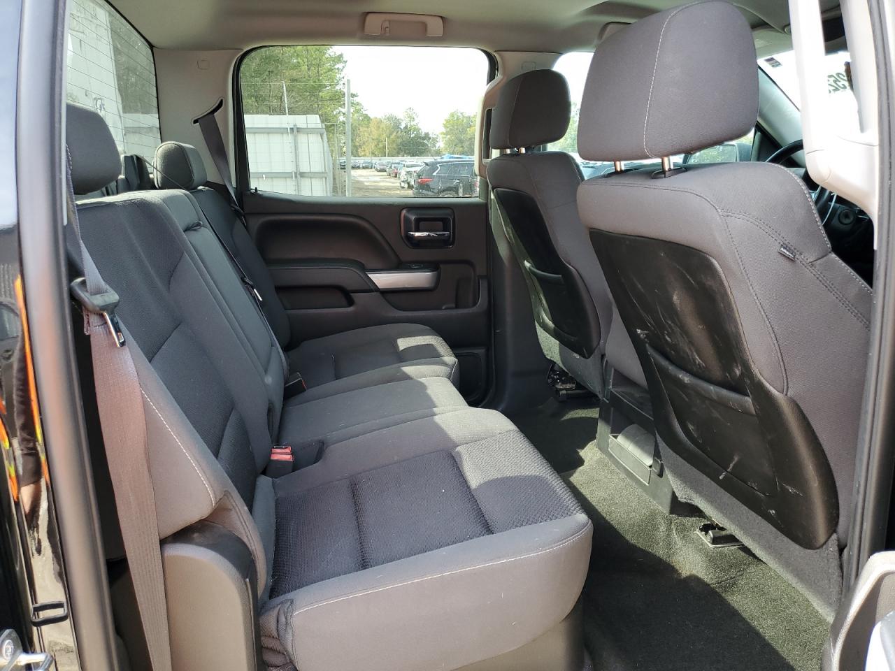 2014 Chevrolet Silverado - Image 10