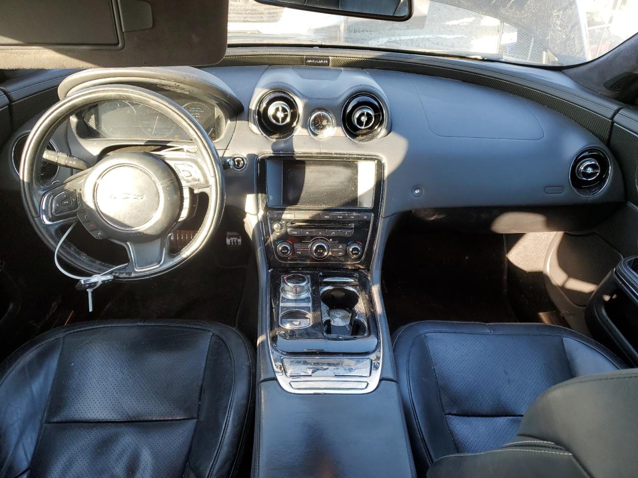 2015 Jaguar XJ - Image 8