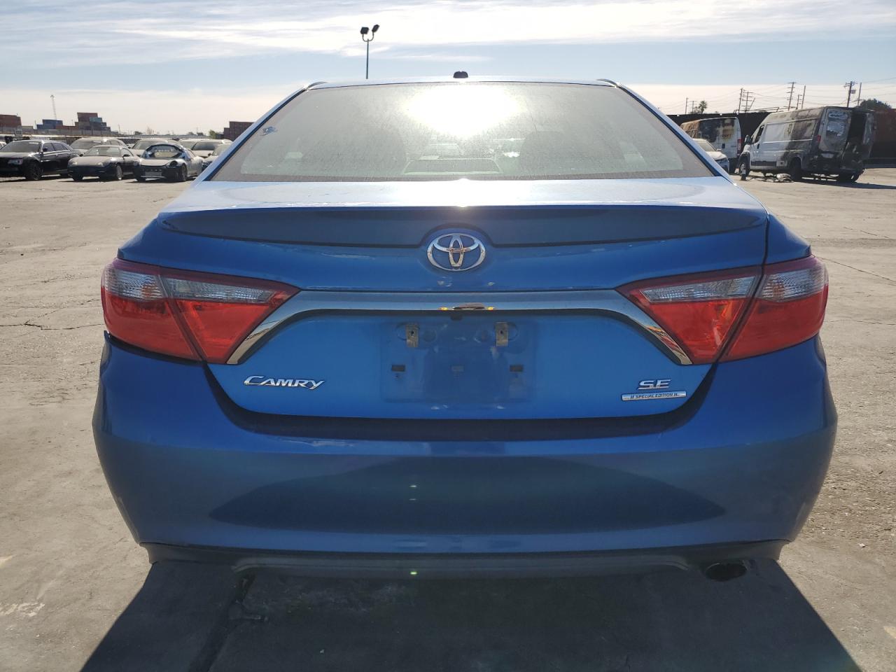 2016 Toyota Camry - Image 6