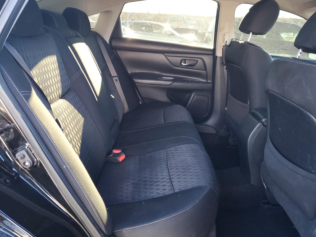 2016 Nissan Altima - Image 10