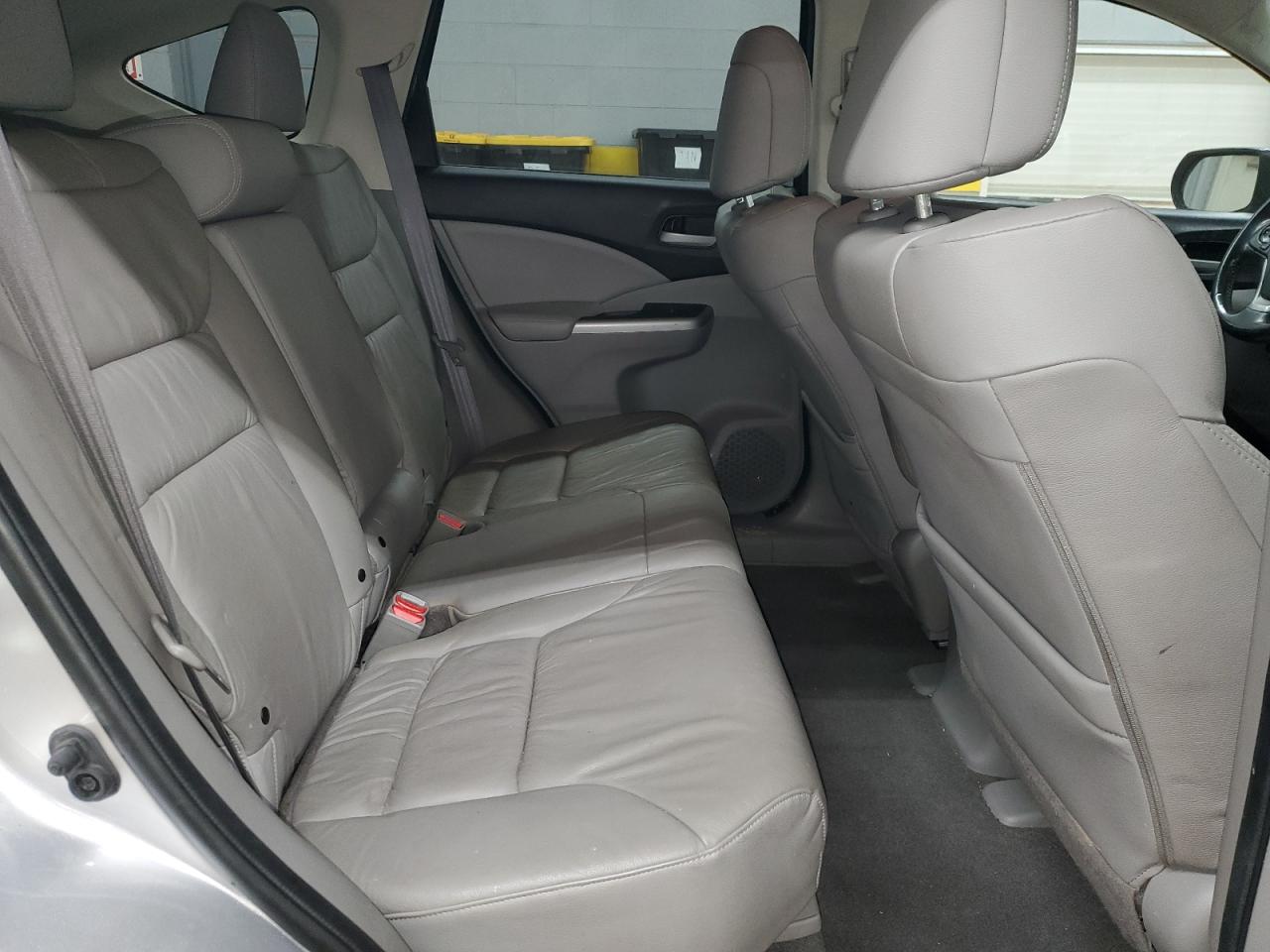2014 Honda CR-V - Image 11