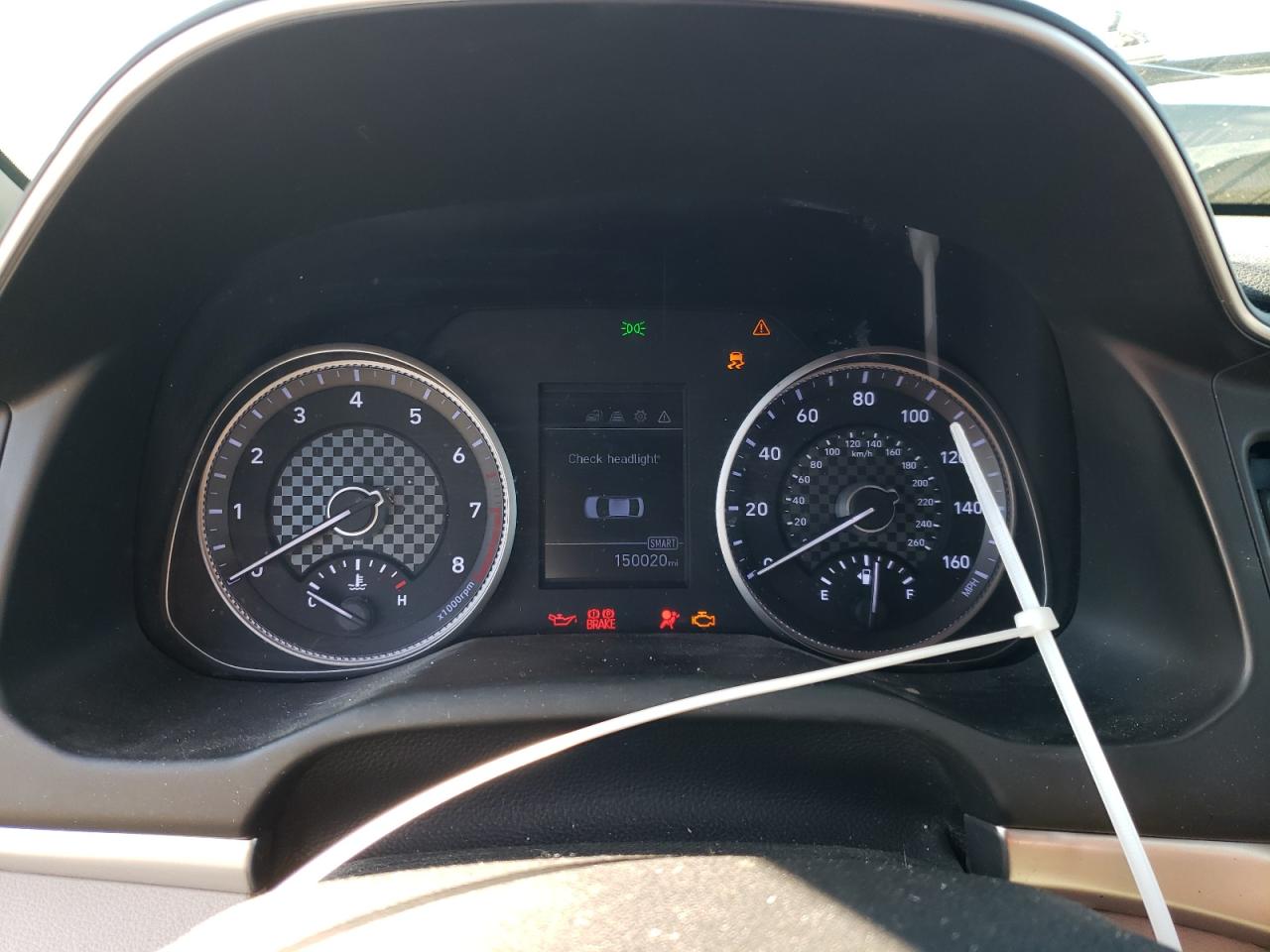 2019 Hyundai Elantra - Image 9