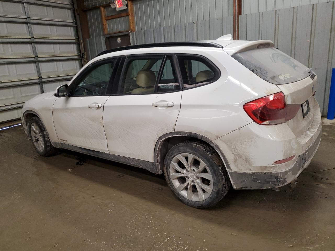 2014 BMW X1 - Image 2