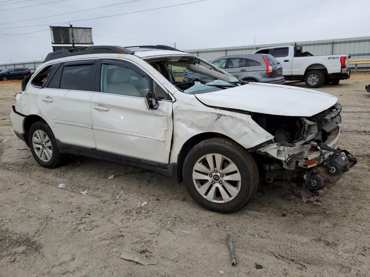 2015 Subaru Outback - Image 4