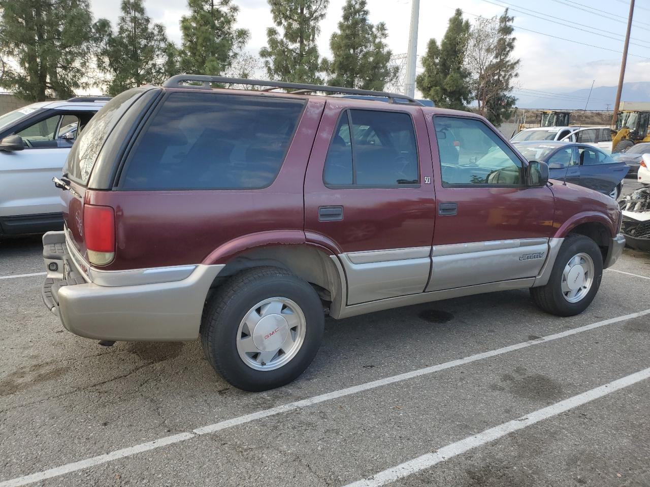 2000 GMC Jimmy - Image 3