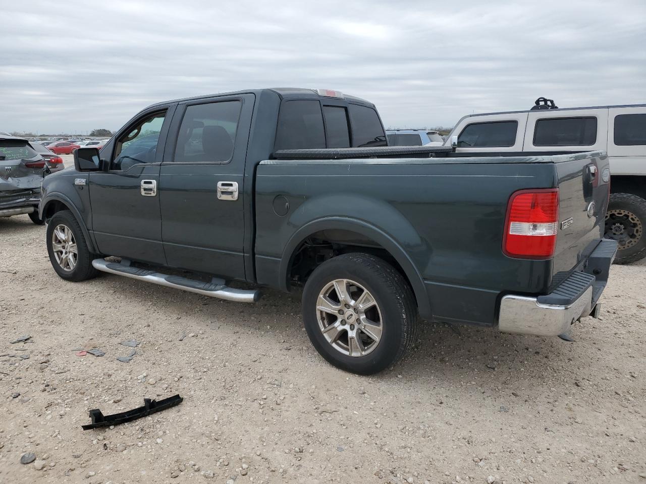 2004 Ford F-150 - Image 2