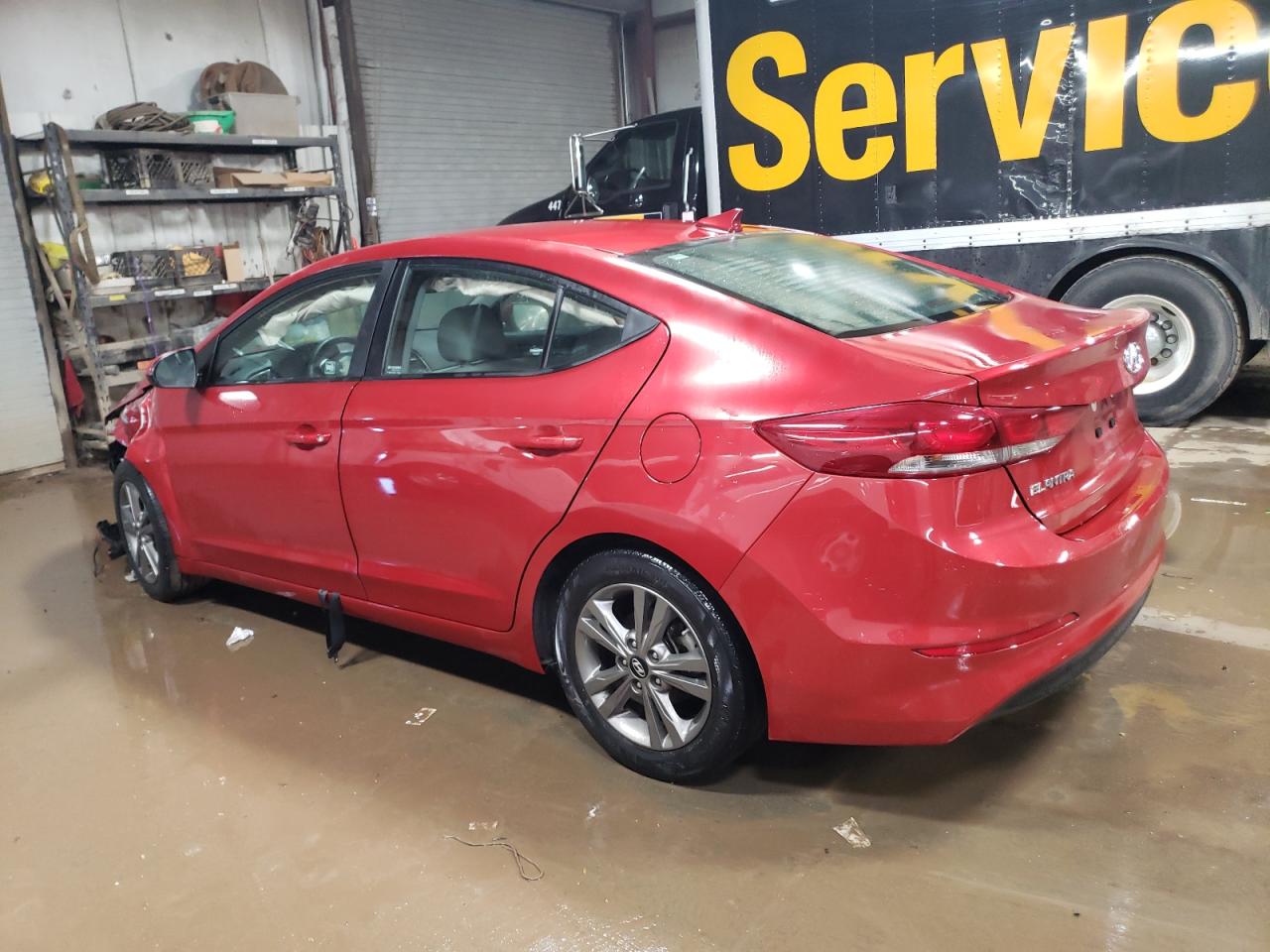 2018 Hyundai Elantra - Image 2
