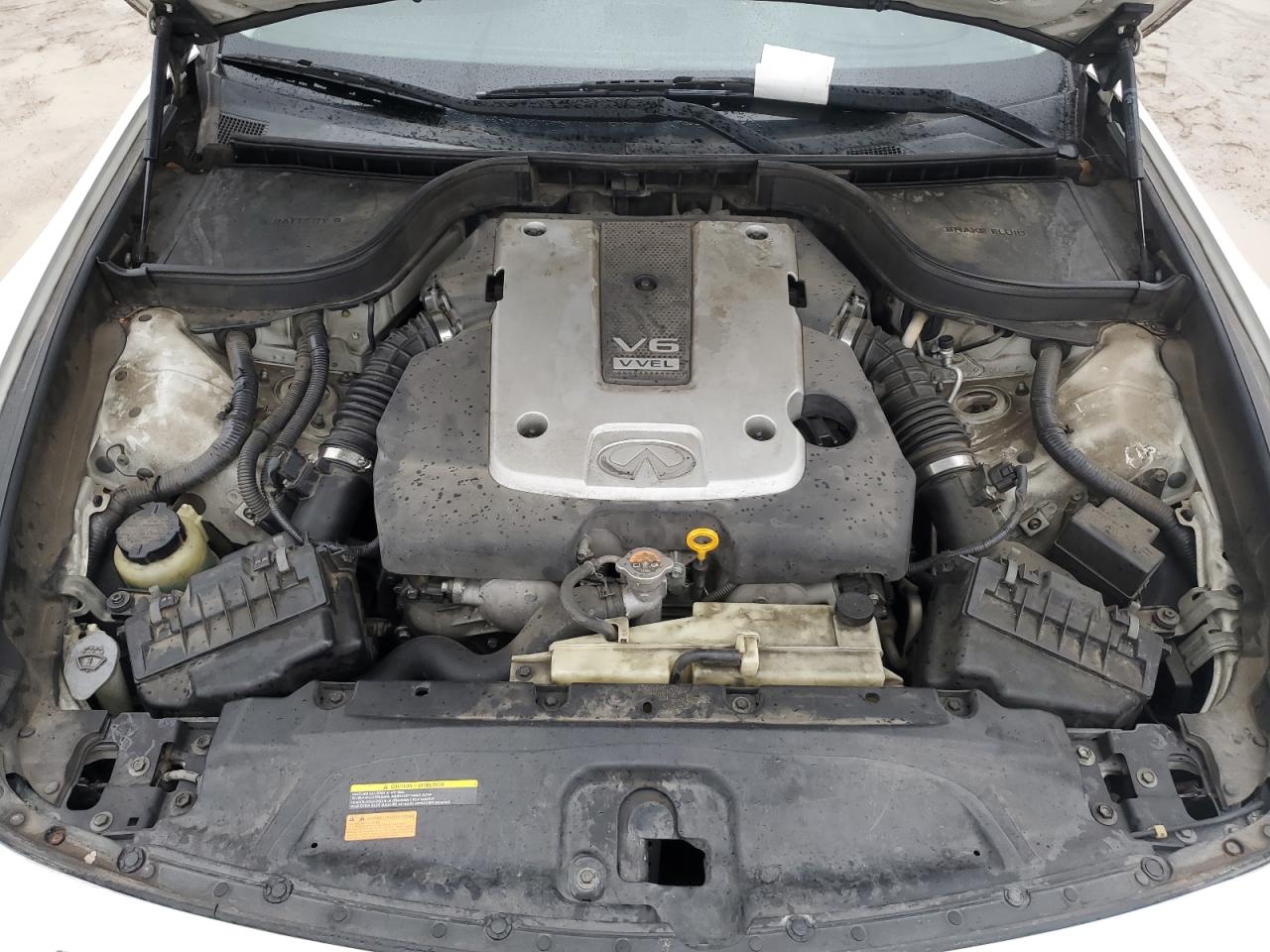 2011 Infiniti G - Image 11