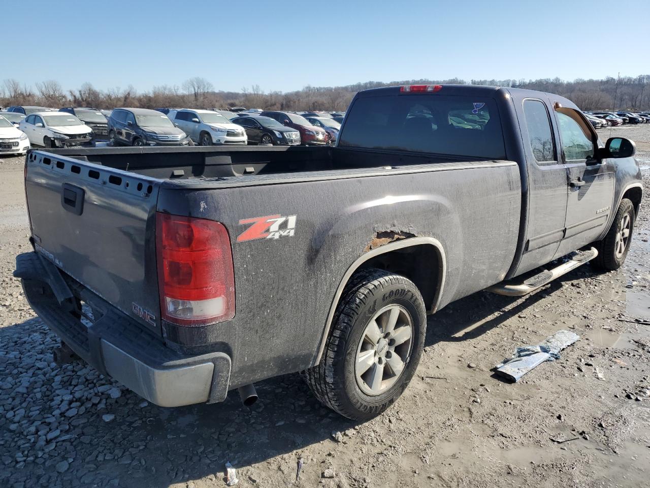 2009 GMC Sierra - Image 3