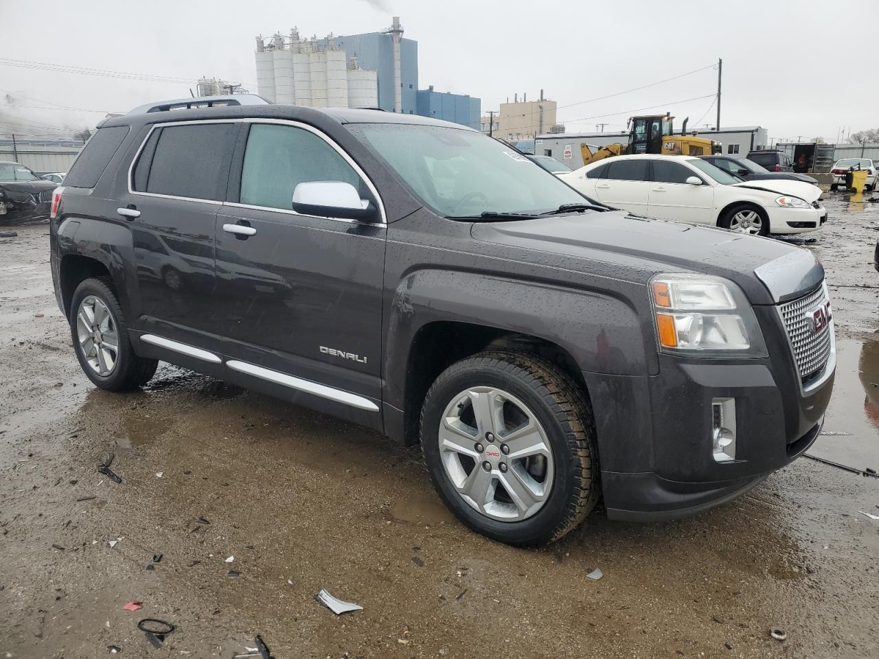 2015 GMC Terrain - Image 4
