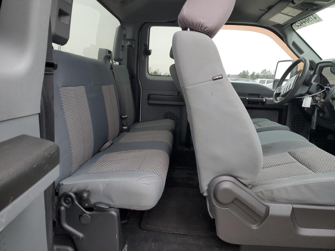 2013 Ford F250 - Image 10