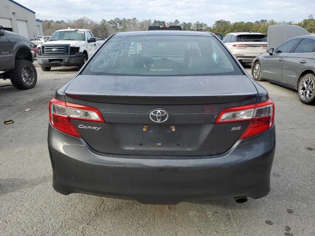 2012 Toyota Camry - Image 6