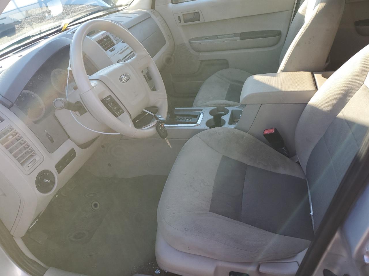 2008 Ford Escape - Image 7