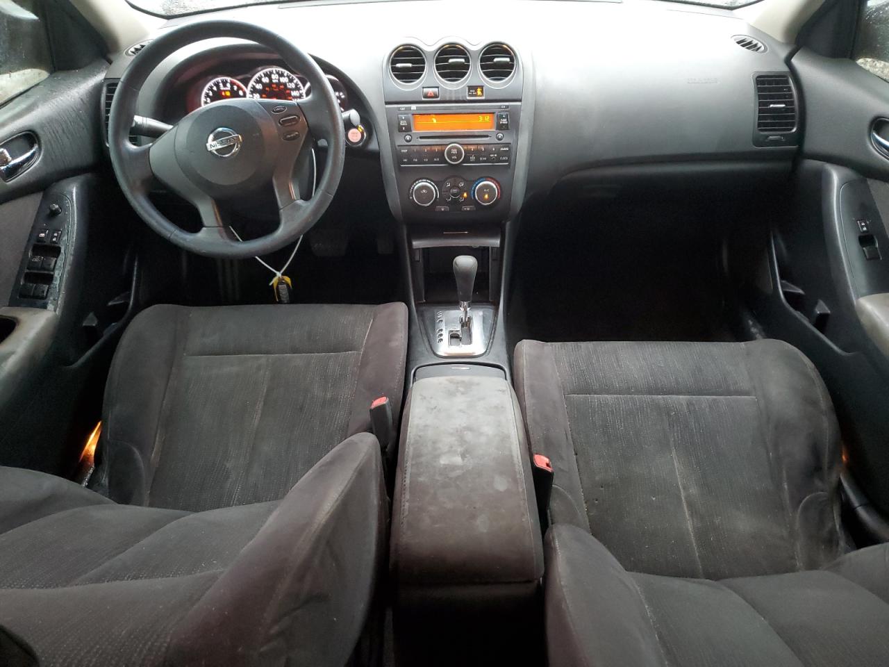 2011 Nissan Altima - Image 8