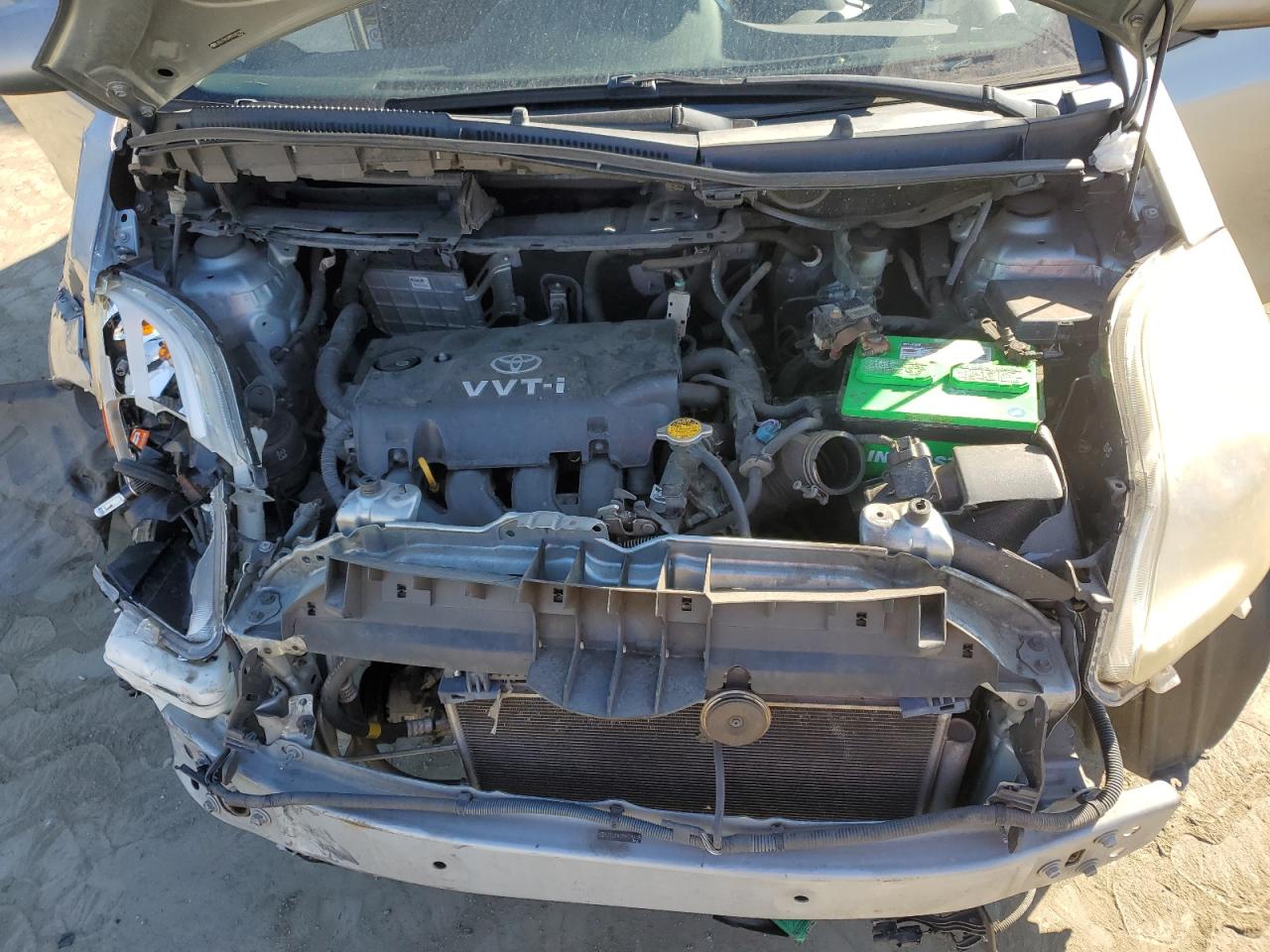 2009 Toyota Yaris - Image 13