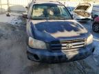 2004 Toyota Highlander Base продається в Walton, KY - Front End