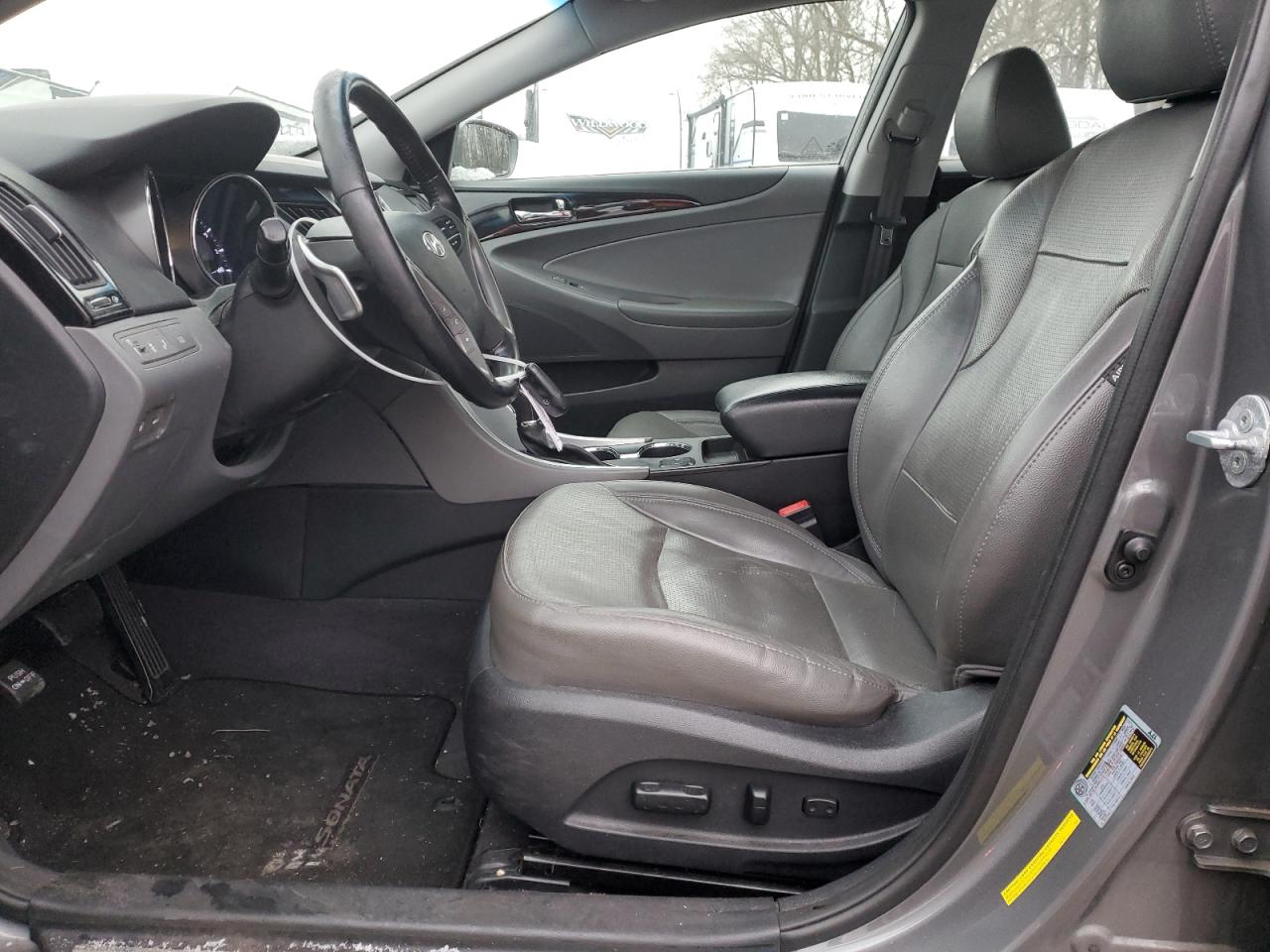 2014 Hyundai Sonata - Image 7