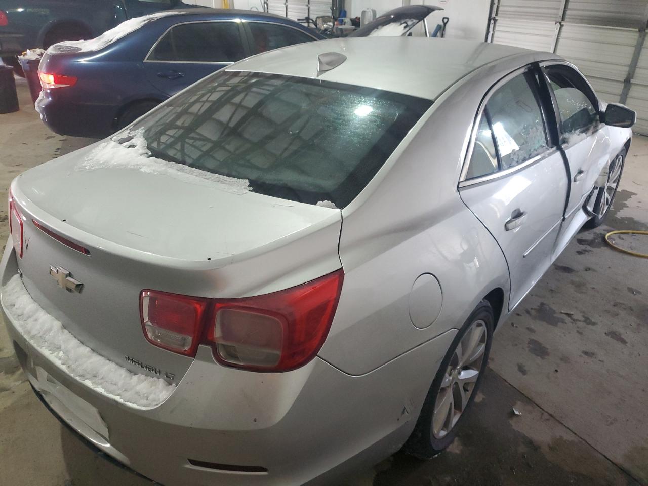 2015 Chevrolet Malibu - Image 3