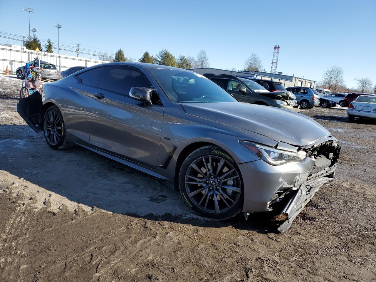 2017 Infiniti Q60 - Image 4