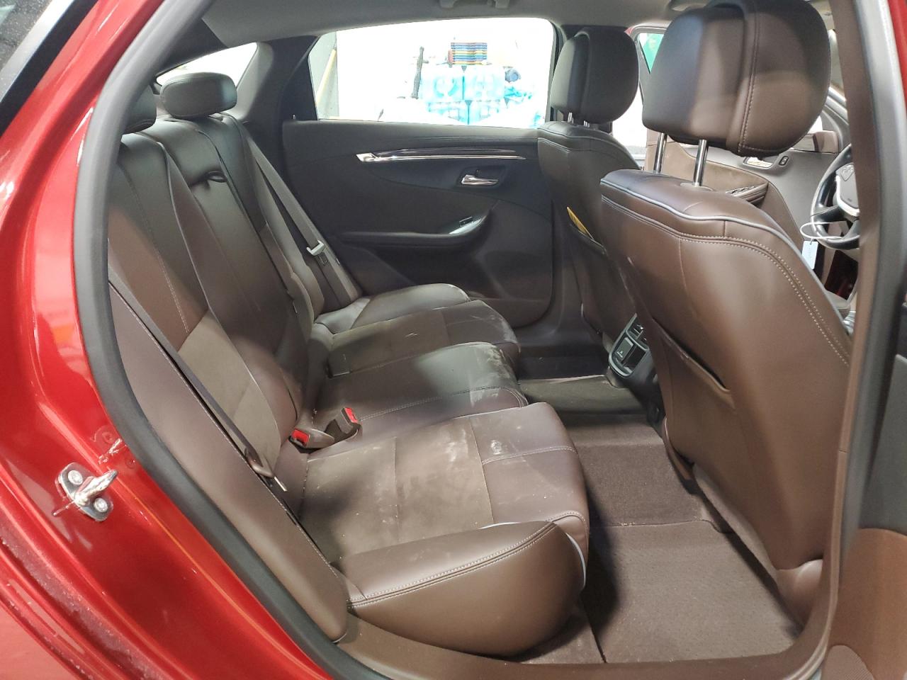 2014 Chevrolet Impala - Image 10