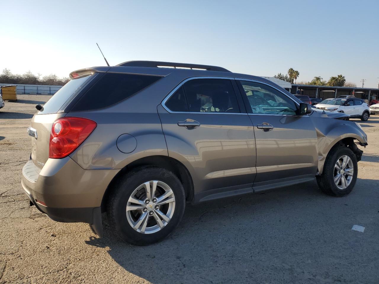 2011 Chevrolet Equinox - Image 3