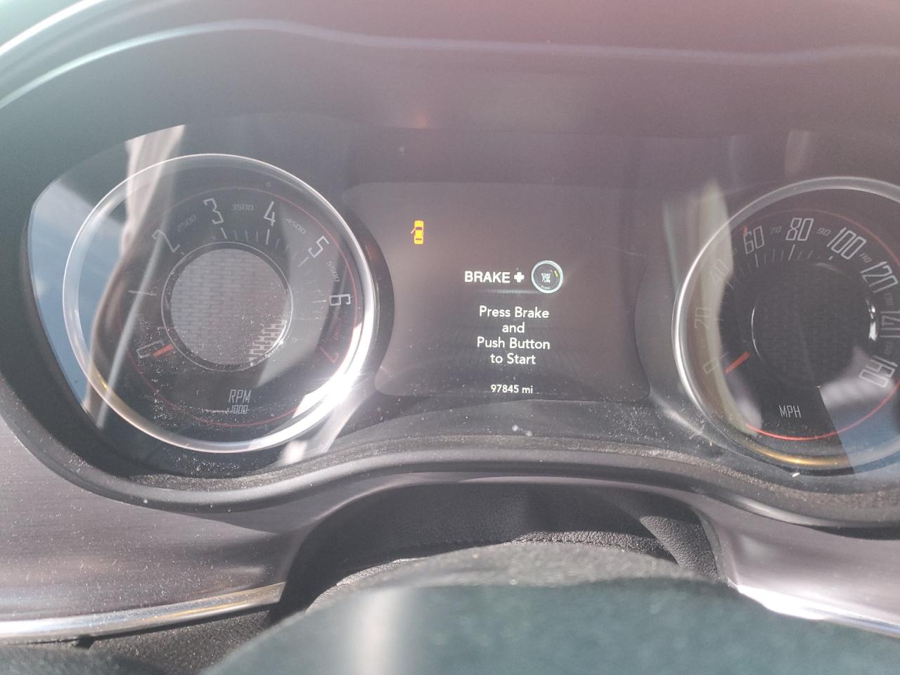 2018 Dodge Challenger - Image 9