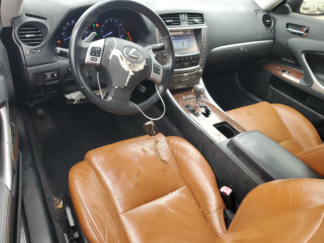 2014 Lexus IS - Image 8