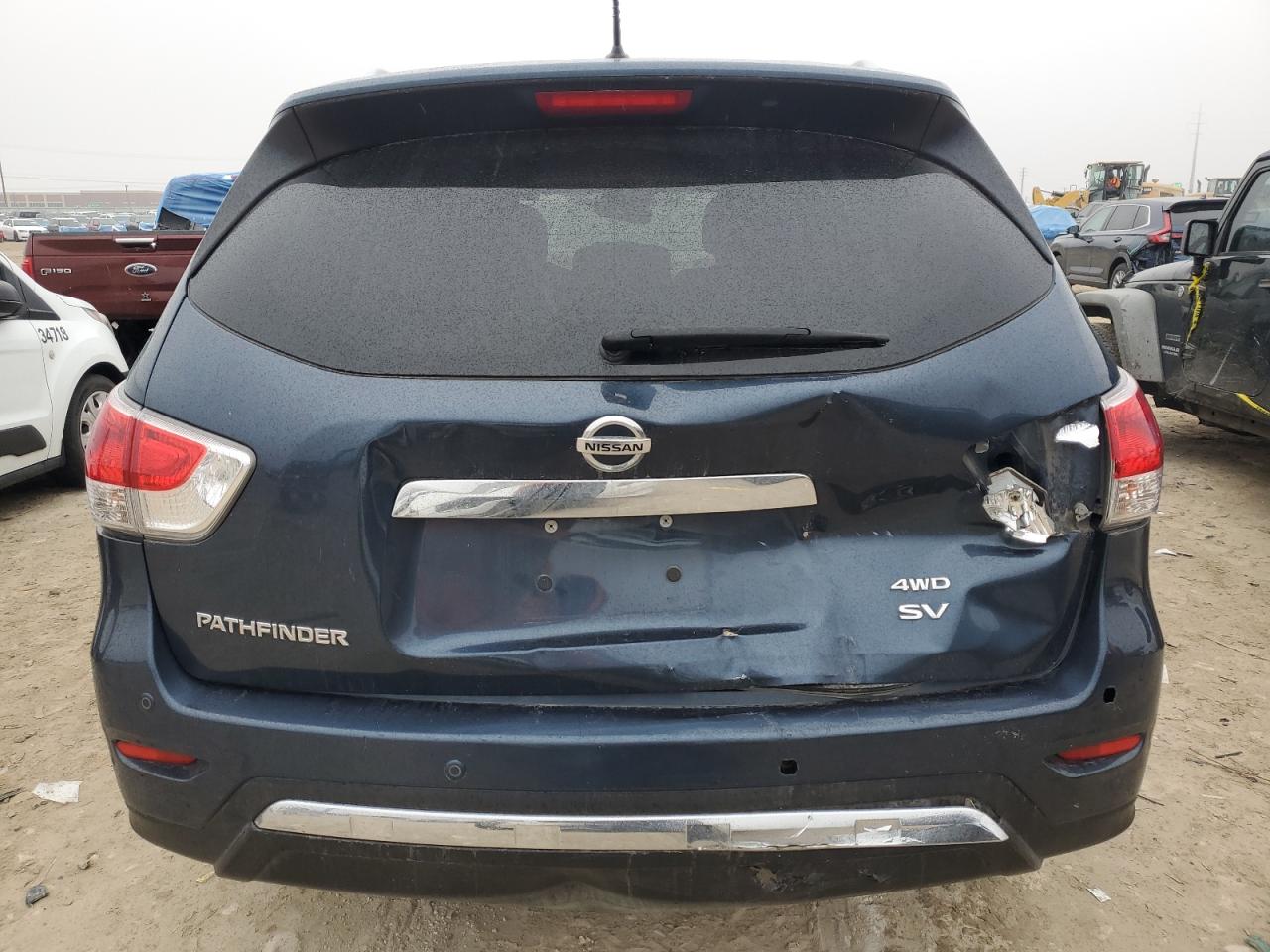 2015 Nissan Pathfinder - Image 6