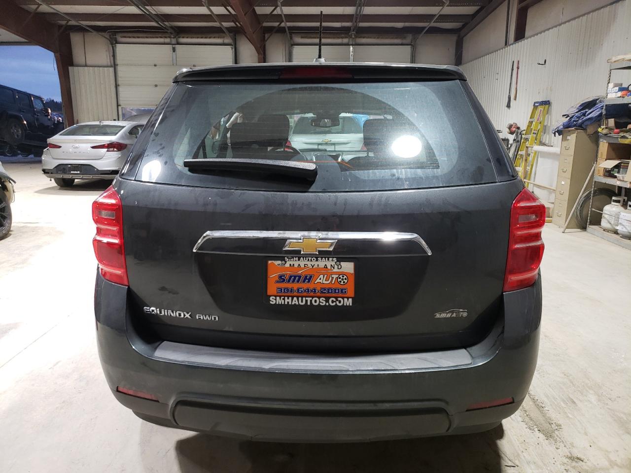 2017 Chevrolet Equinox - Image 6