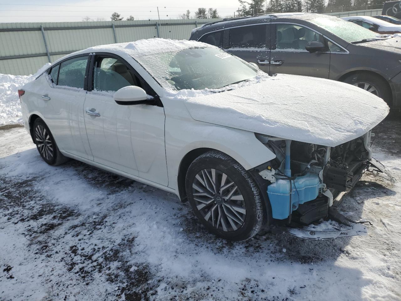 VIN 1N4BL4DV6PN364844 2023 NISSAN ALTIMA no.4