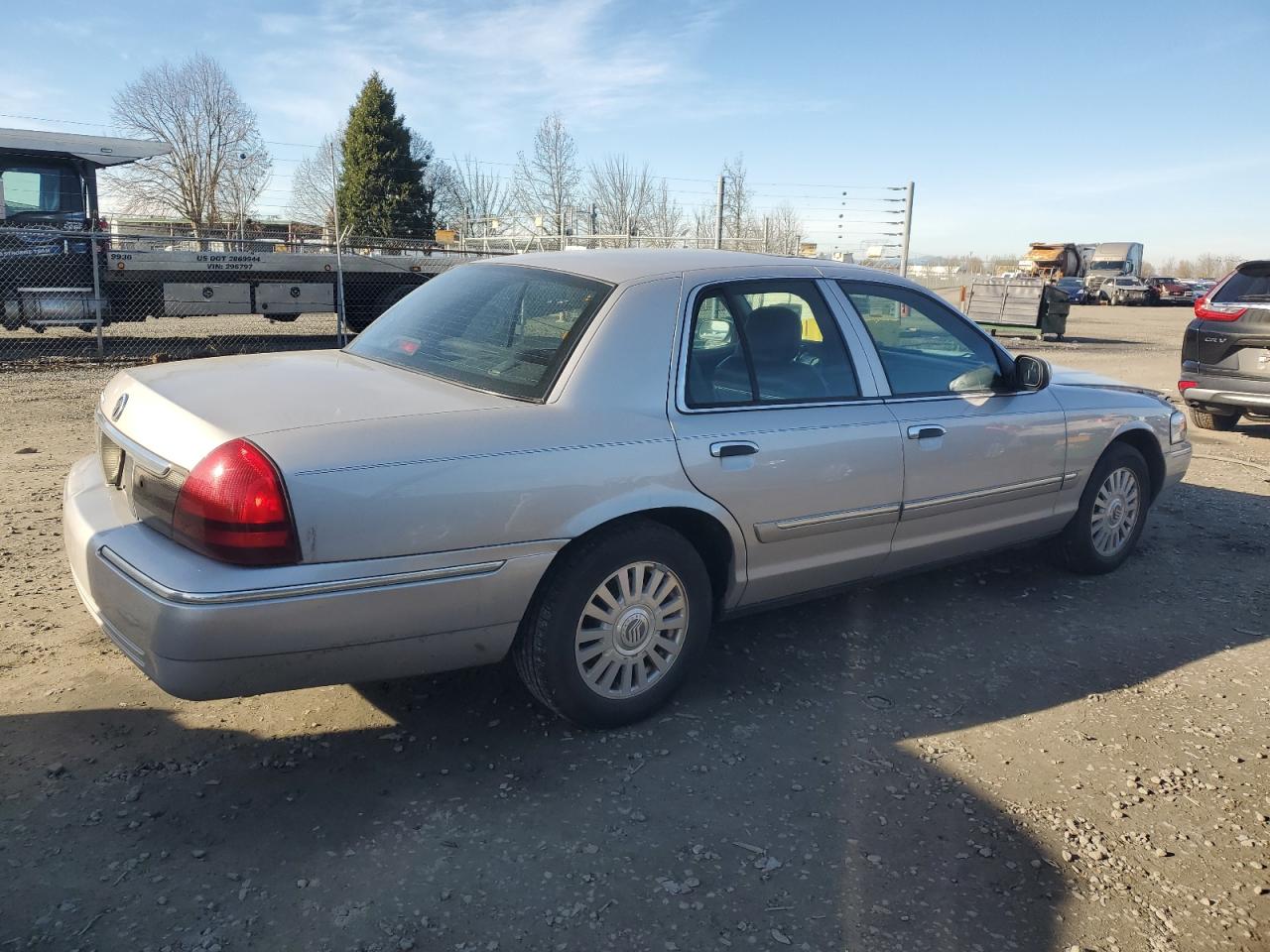 2006 Mercury Grand Marquis - Image 3