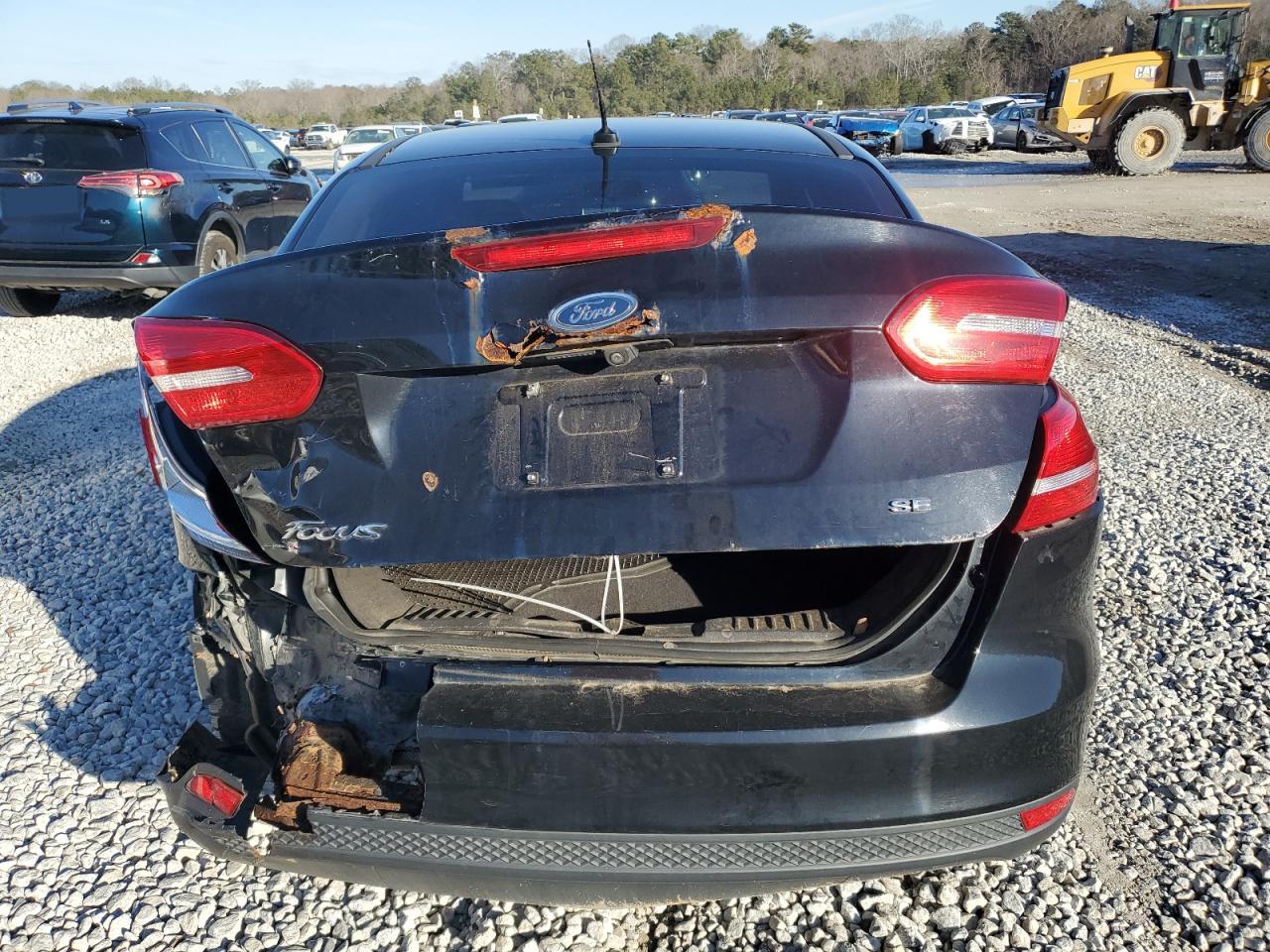 2017 Ford Focus Se VIN: 1FADP3F27HL249547 Lot: 88266865