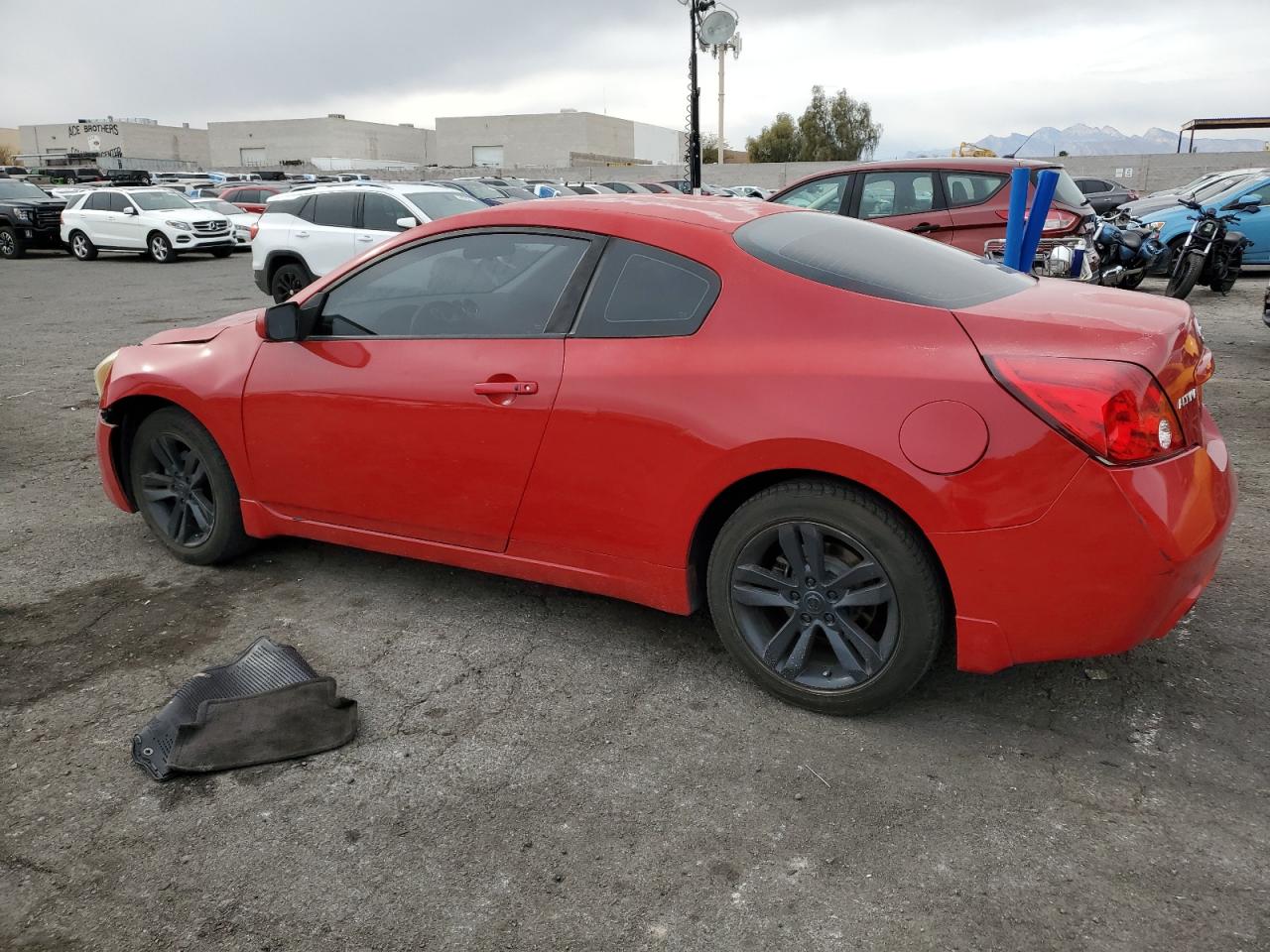 2012 Nissan Altima - Image 2