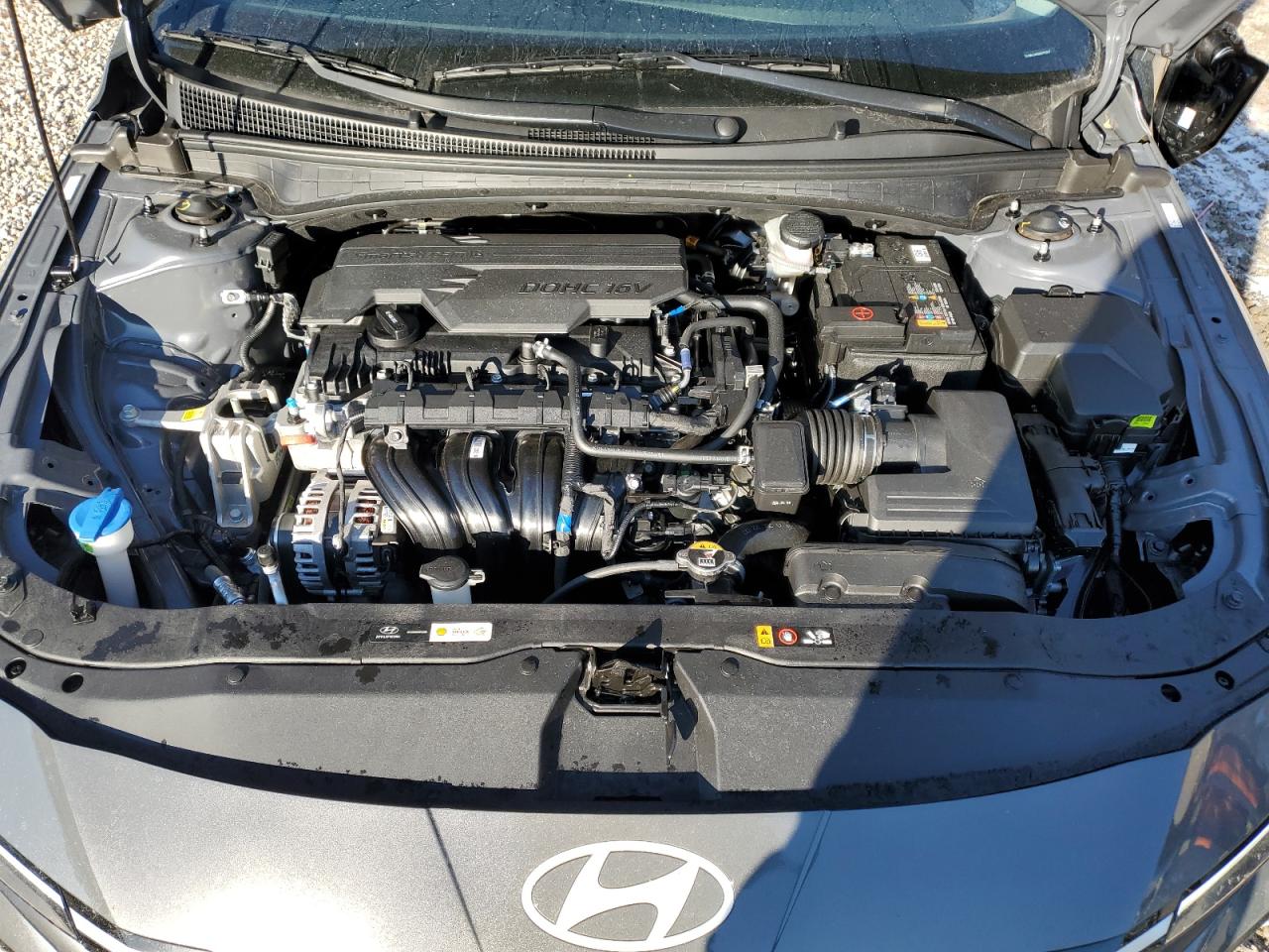 2024 Hyundai Elantra - Image 13