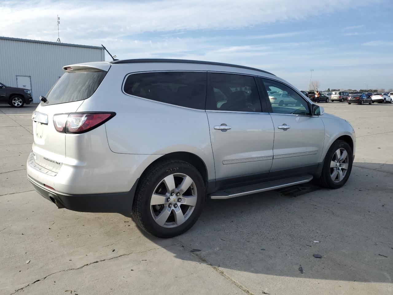 2015 Chevrolet Traverse - Image 3