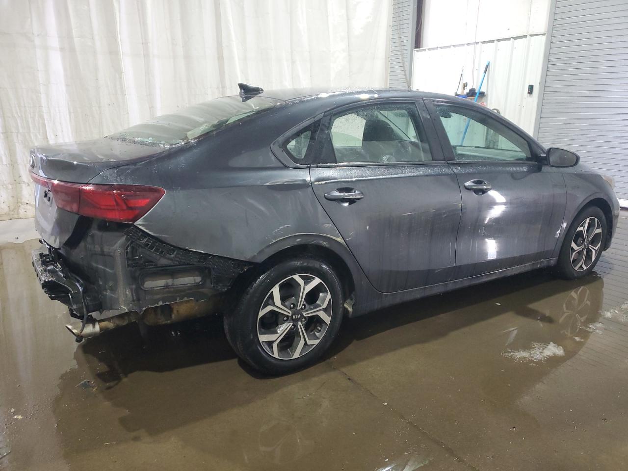 2019 Kia Forte - Image 3