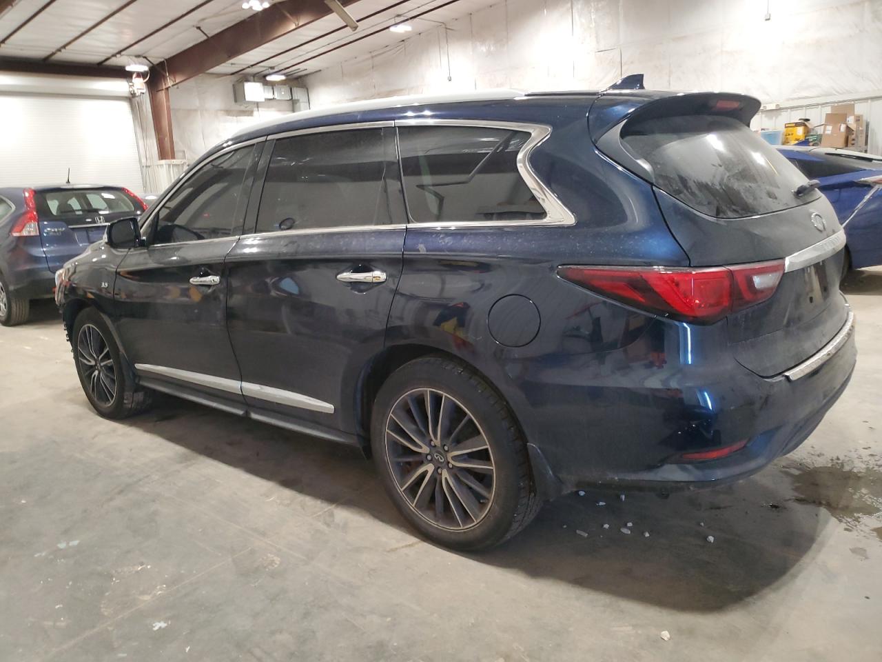 2018 Infiniti QX60 - Image 2