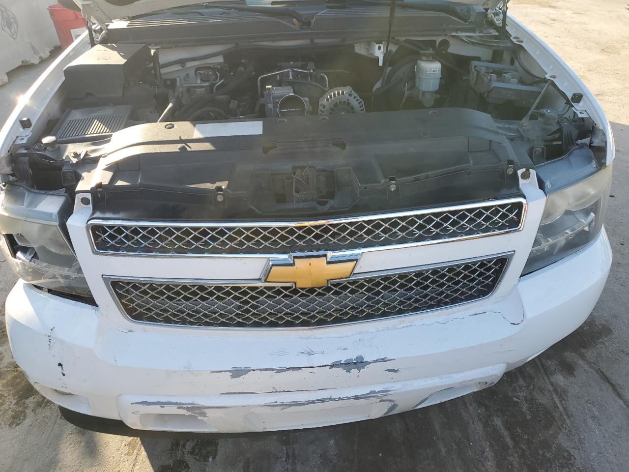 VIN 1GNSKKE76DR177715 2013 CHEVROLET SUBURBAN no.12