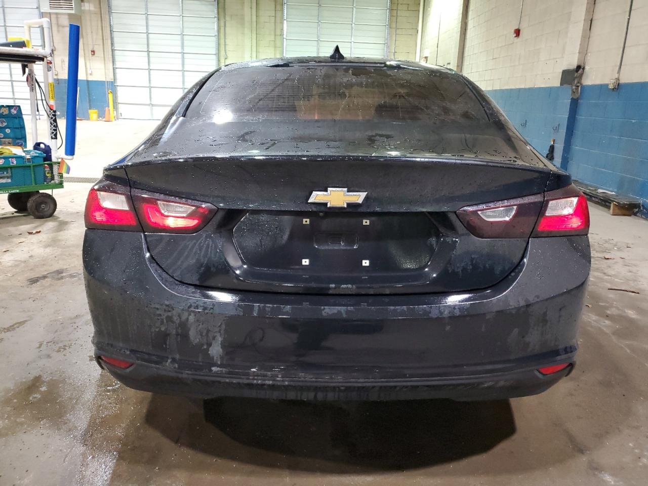 2017 Chevrolet Malibu - Image 6