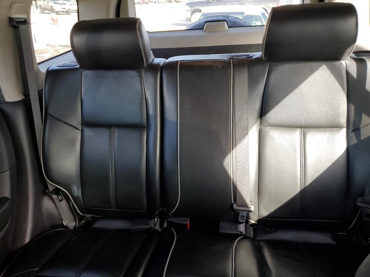 2007 Hummer H3 - Image 10